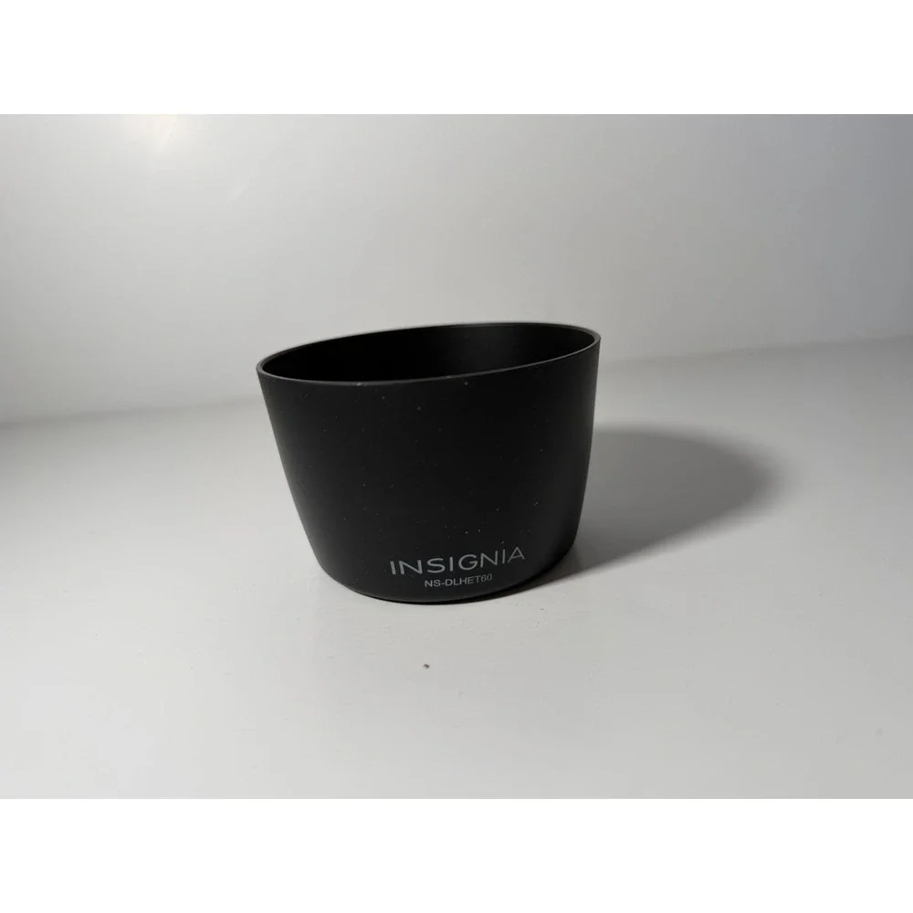 Insignia 75-300 mm lens hood, model NS-DLHET60, compatible with Canon lenses